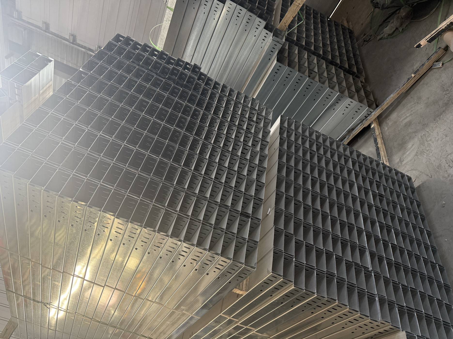 丽水市金属桥架铝合金桥架 - 排名